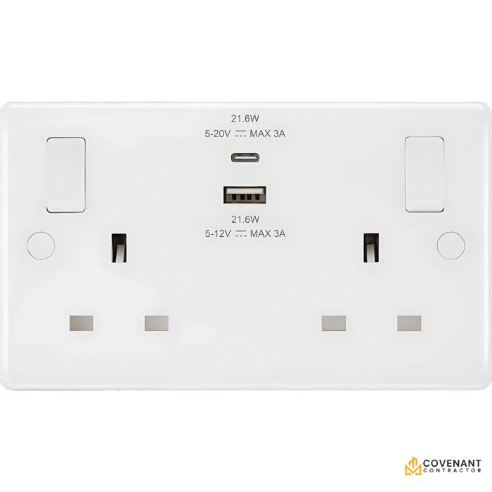Double Switched Socket with USB A+C 22W - White Moulded - 13A